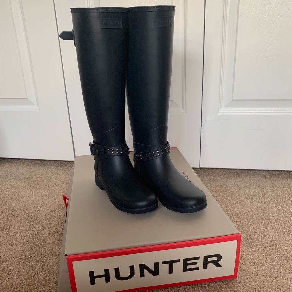 Hunter Refined Stud Tall Rain Boot NIB 5